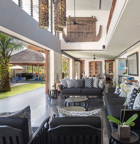 Bendega Rato - Open fronted living area